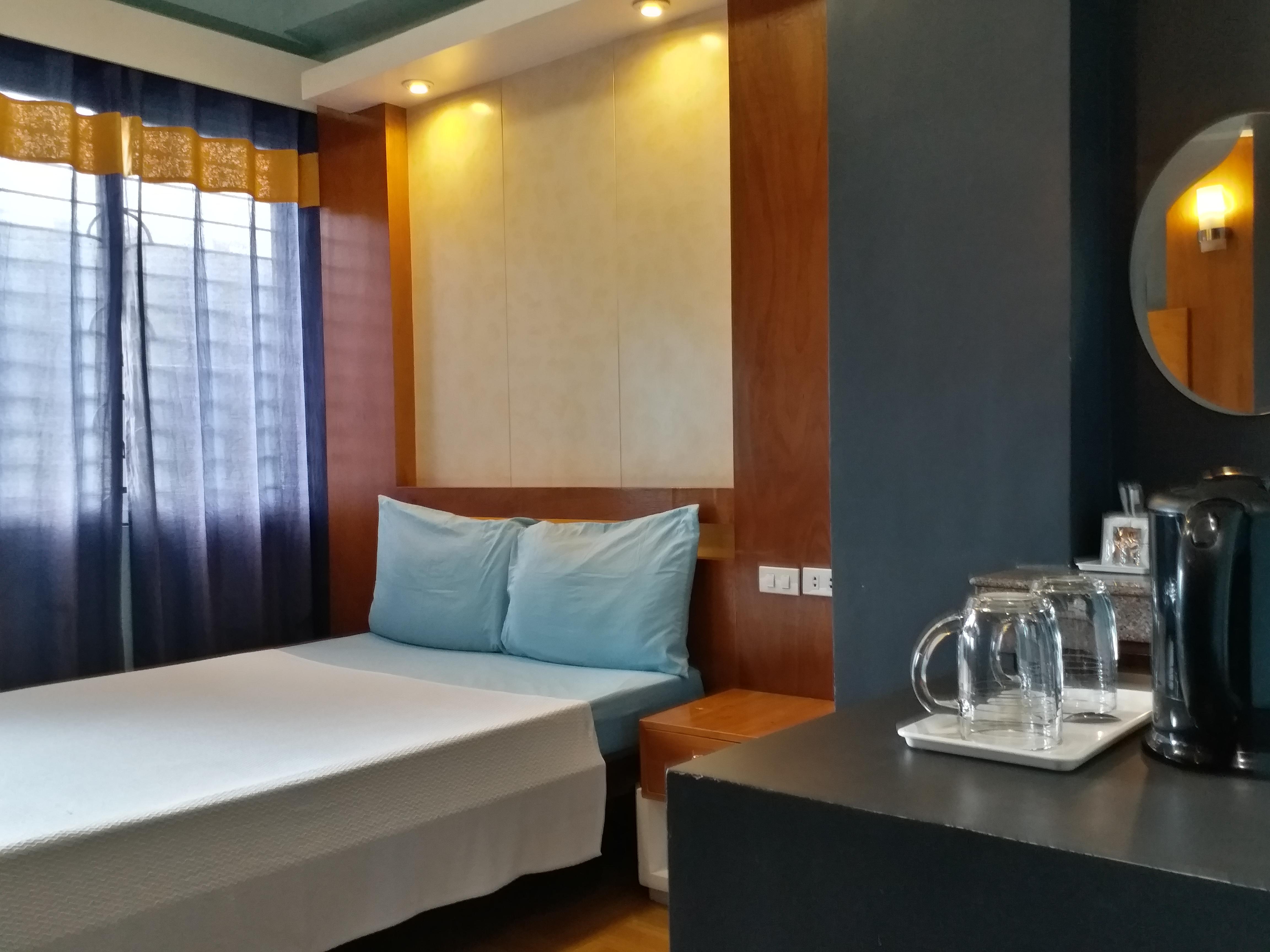 Leesons Residences Manila Exterior foto